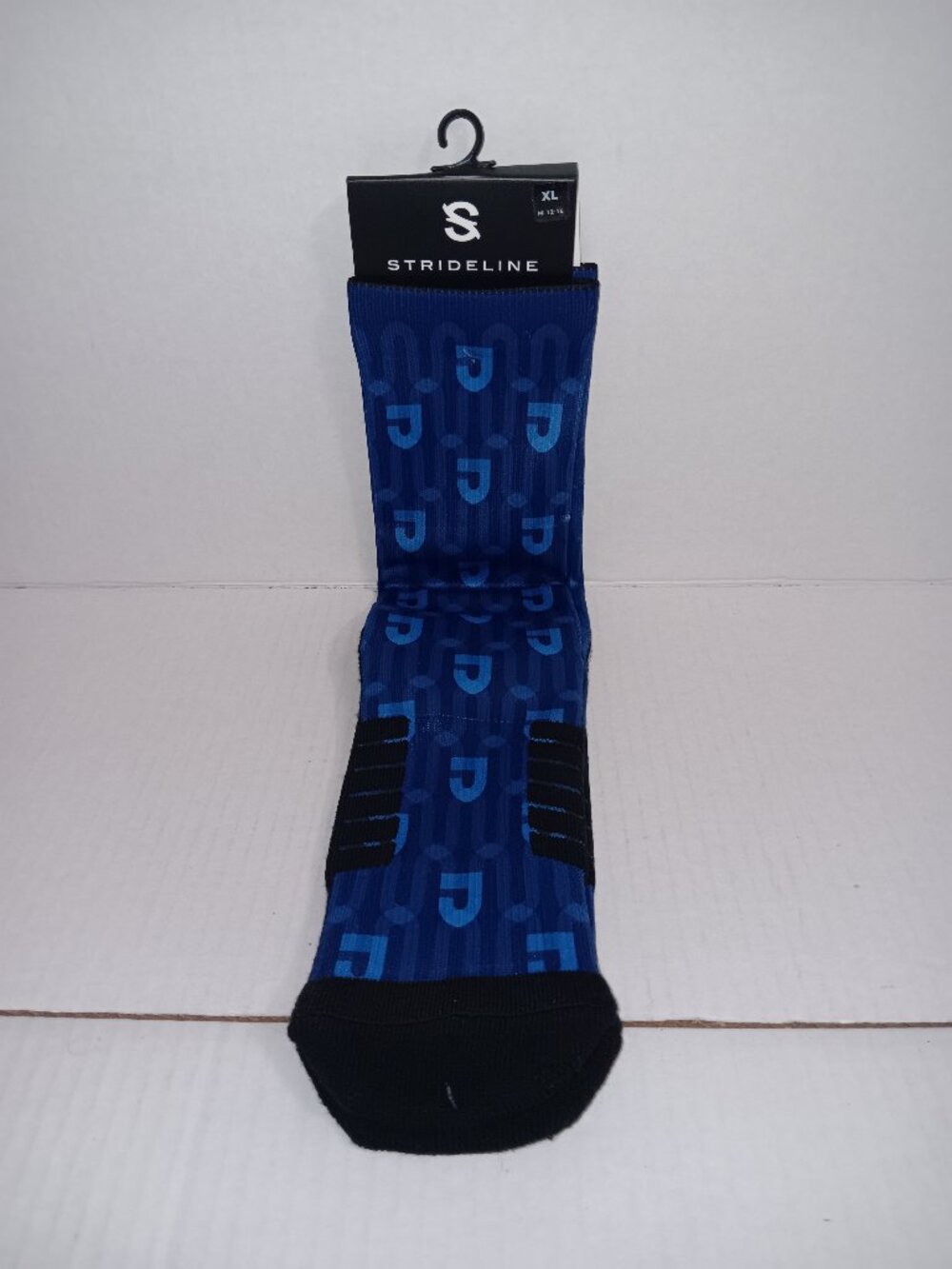 STRIDELINE XL-(M 12-16) MEN'S TALL SOCKS